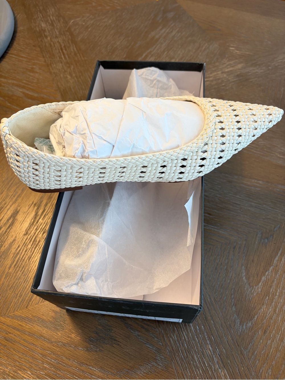 Woven Pointed-Toe Flat in Cream